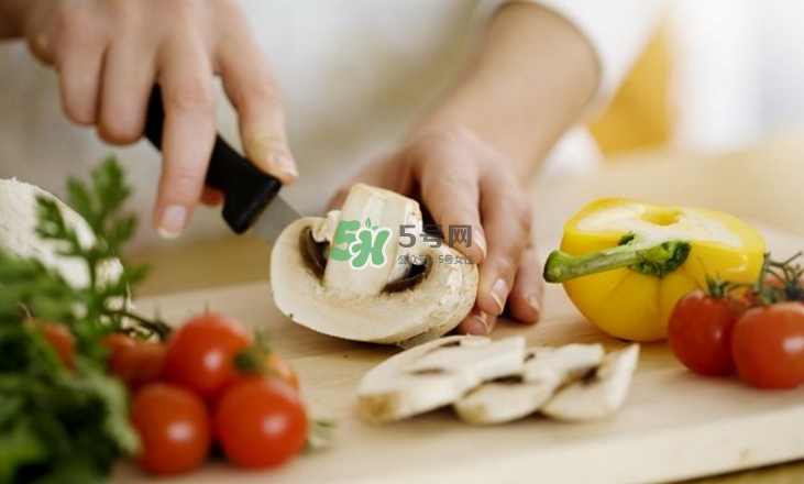 蘑菇的熱量高嗎？吃蘑菇減肥嗎？