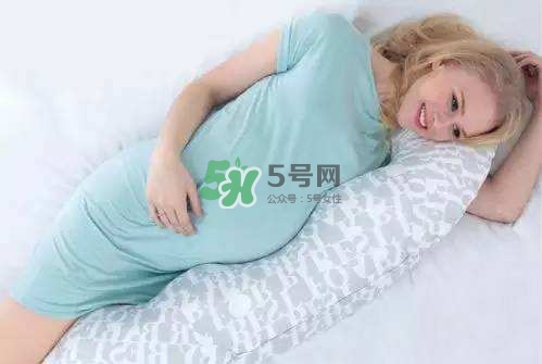 孕晚期怎么睡覺才舒服？孕晚期正確睡姿