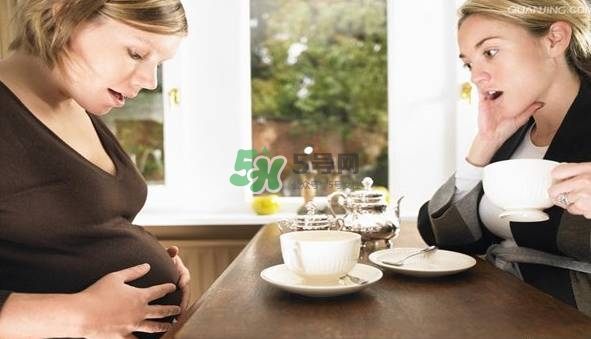 孕婦肚子硬邦邦的怎么回事？孕婦肚子硬生男生女？