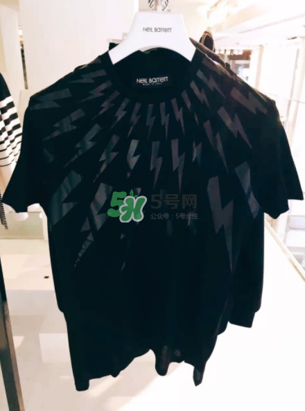 蒙面唱將猜猜猜Ella同款衣服什么牌子？