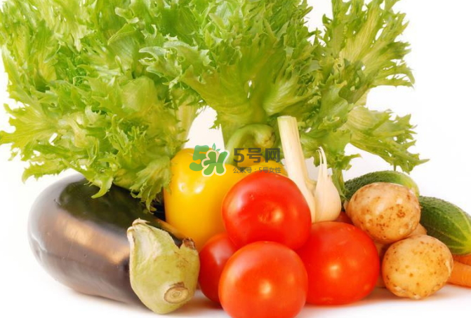 喝牛奶美白嗎？吃什么可以美白？