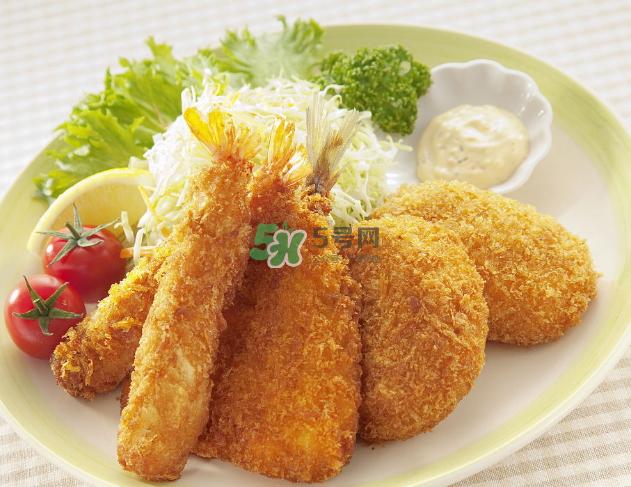 喝牛奶美白嗎？吃什么可以美白？