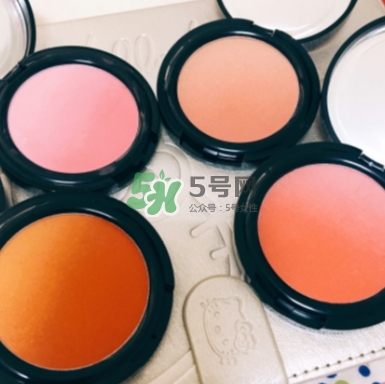 美寶蓮漸變?nèi)t試色 美寶蓮微醺情報(bào)漸變?nèi)t怎么樣？