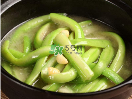 秋天吃絲瓜掉頭發(fā)嗎？秋天吃絲瓜愛(ài)掉頭發(fā)是真的嗎？