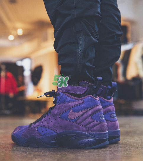 kitx與nike air maestro 2聯(lián)名復古戰(zhàn)靴實物什么樣_上腳效果 kitx與nike air maestro 2聯(lián)名復古戰(zhàn)靴實物什么樣_上腳效果