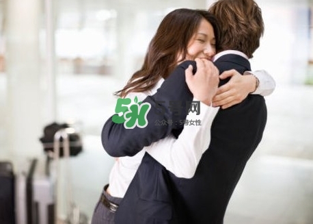 男人和女人能做閨蜜嗎？男人為啥都想要個(gè)女閨蜜？