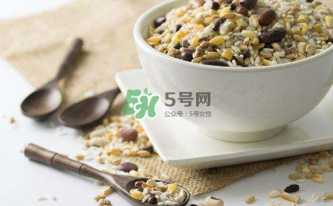 孕婦秋季喝什么湯好？孕婦秋季吃什么養(yǎng)顏？