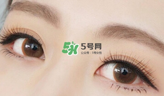 波浪眉是怎么畫的？為什么流行波浪眉？