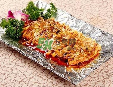 錫紙有毒嗎？錫紙是鋁箔紙嗎？