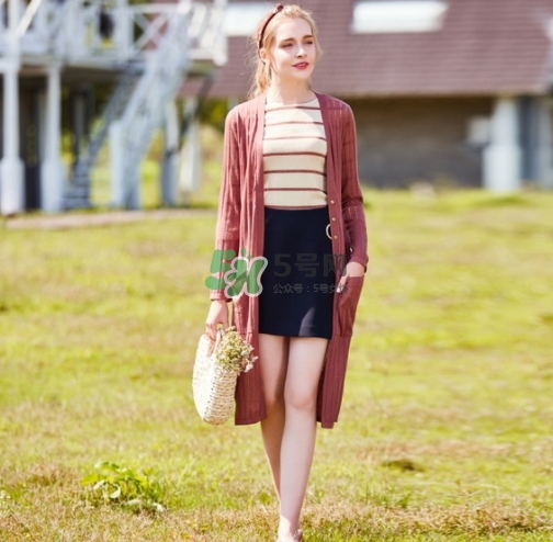 10月份穿什么衣服合適？十月份穿長(zhǎng)袖還是短袖