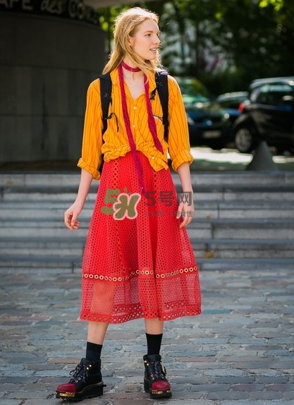 10月份穿什么衣服合適？十月份穿長(zhǎng)袖還是短袖