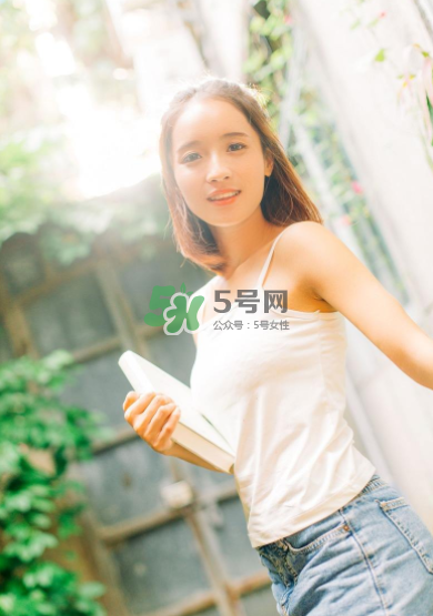女金膠囊經(jīng)期可以吃嗎？女金膠囊什么時候吃最好？