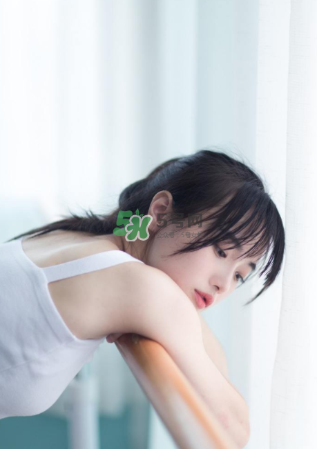 女金膠囊經(jīng)期可以吃嗎？女金膠囊什么時候吃最好？