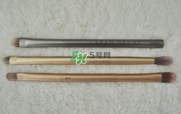 urban decay naked眼影盤1代2代3代哪個好_有什么區(qū)別 urban decay naked眼影盤1代2代3代哪個好_有什么區(qū)別