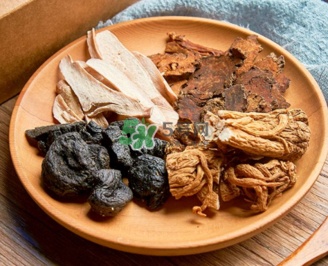 男人能喝四物湯嗎？四物湯男人能不能喝？