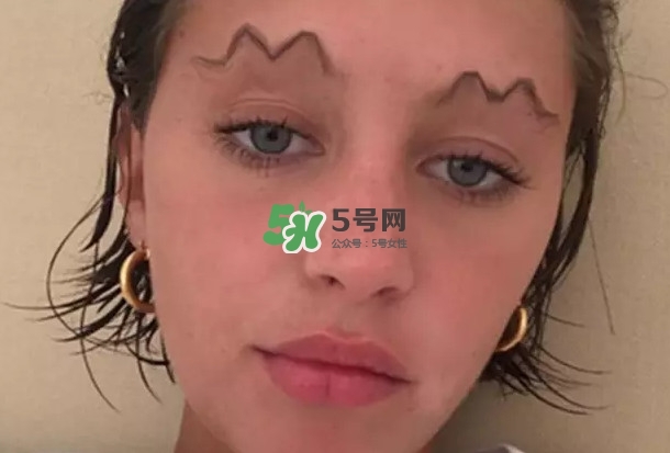 波浪眉是怎么畫的？為什么流行波浪眉？