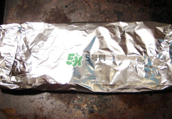 錫紙有毒嗎？錫紙是鋁箔紙嗎？