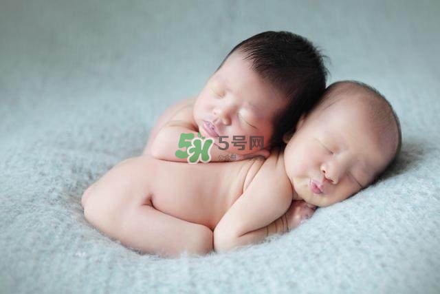 巨大兒的智商有問題嗎？巨大兒怎么喂養(yǎng)？