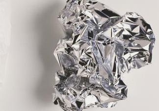 錫箔紙與鋁箔紙是一樣的嗎？錫箔紙和鋁箔紙的區(qū)別