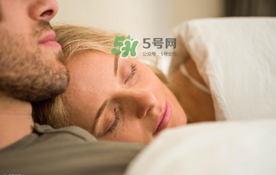 哪些女人容易出軌？易出軌女性的8大特征