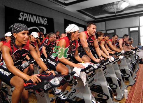 動(dòng)感單車傷膝蓋嗎？騎動(dòng)感單車會(huì)傷害膝蓋嗎？