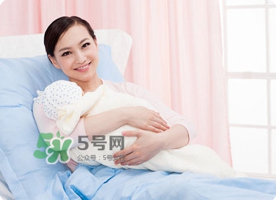 破腹產(chǎn)疤痕可以紋身嗎？破腹產(chǎn)后多久可以做疤痕紋身？