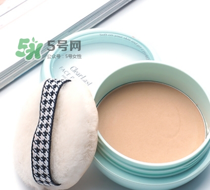 bcl蜜粉餅?zāi)膫€(gè)顏色好？bcl clear last蜜粉餅怎么樣？