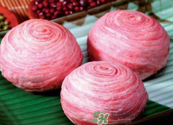 酥皮月餅烤多長(zhǎng)時(shí)間？酥皮月餅水油面比例