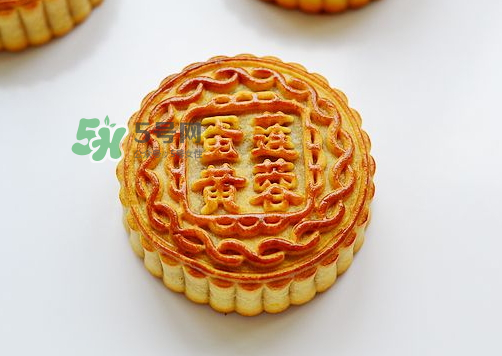 蛋黃月餅多少錢一個(gè)？蛋黃月餅好吃嗎？