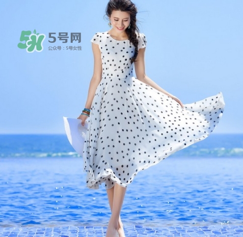 十月份去三亞穿什么衣服？10月份去三亞穿衣搭配