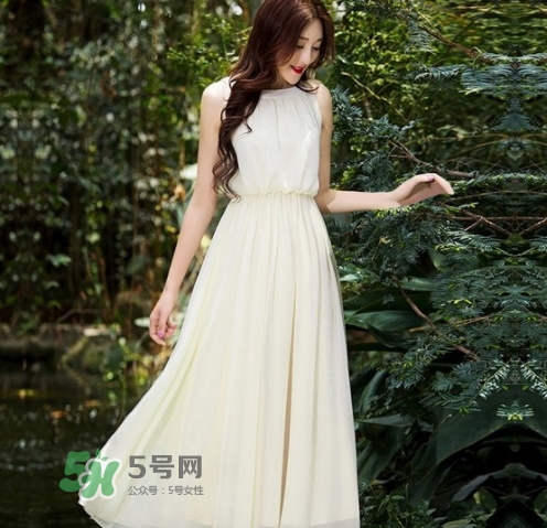 十月份去三亞穿什么衣服？10月份去三亞穿衣搭配