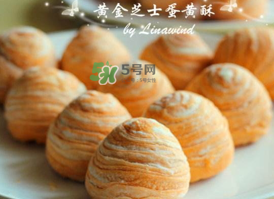 蛋黃酥為什么會(huì)破皮？蛋黃酥破皮的原因