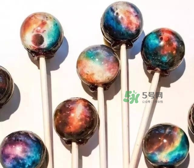 魅可棒棒糖唇釉持久度怎么樣？魅可清新唇釉好用嗎？