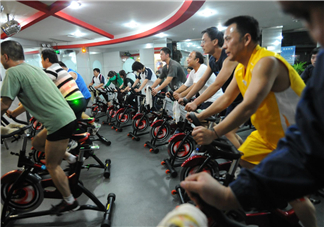 動(dòng)感單車會(huì)讓腿變粗嗎？動(dòng)感單車會(huì)不會(huì)把腿練粗？