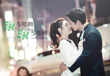 老公出軌一定要離婚嗎？如何挽救婚姻危機(jī)？