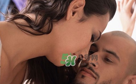 男人出軌前有什么征兆？為什么男人更容易出軌？