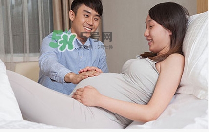 無痛分娩生的時(shí)候痛嗎？無痛分娩對(duì)寶寶有影響嗎