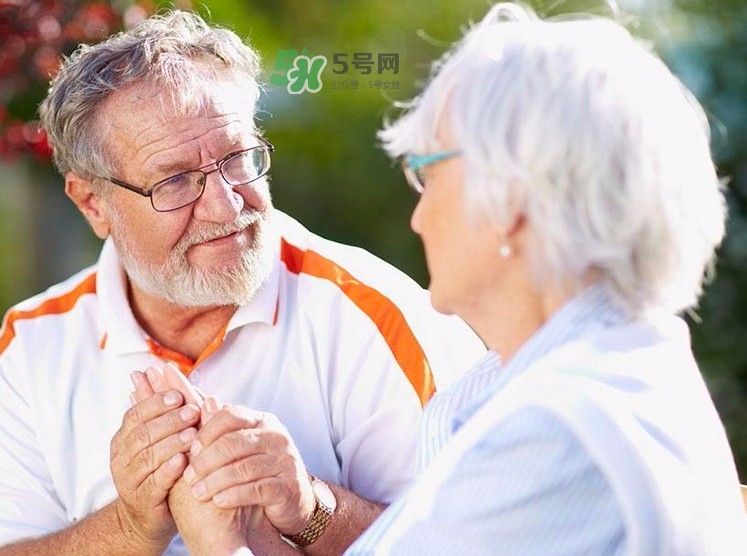 婚外情如何調(diào)查取證？網(wǎng)絡(luò)聊天記錄屬于婚外情證據(jù)嗎？