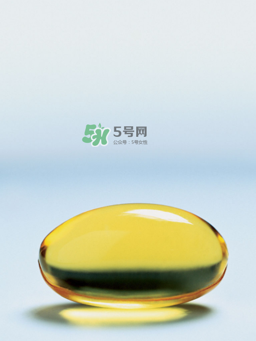 魚肝油是魚的肝做成的嗎？魚肝油是魚油嗎？