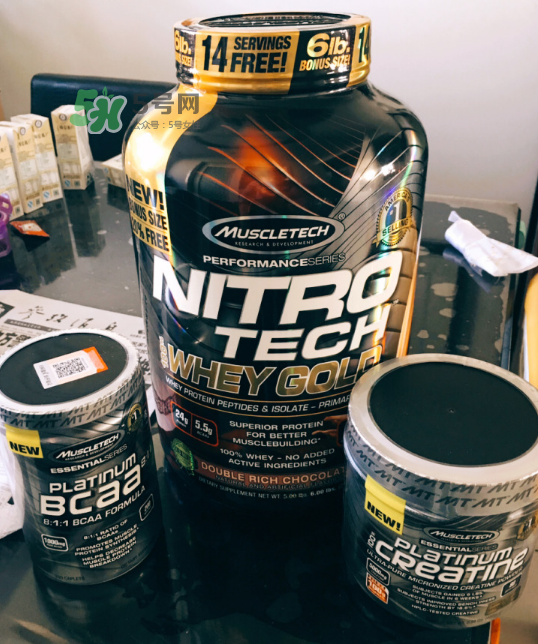 健身吃蛋白粉還是增肌粉好？健身吃蛋白粉有什么用？