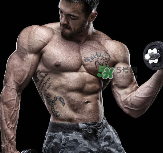 健身吃蛋白粉還是增肌粉好？健身吃蛋白粉有什么用？