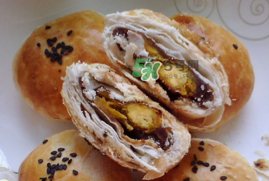 蛋黃酥為什么會(huì)爆開？蛋黃酥爆餡是什么原因？