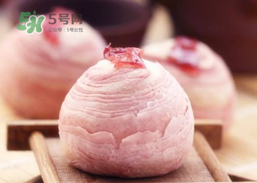 蛋黃酥為什么會開裂？蛋黃酥開裂原因