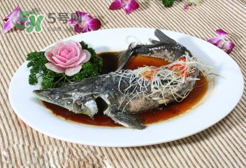 黑魚可以清蒸嗎？黑魚蒸多久？