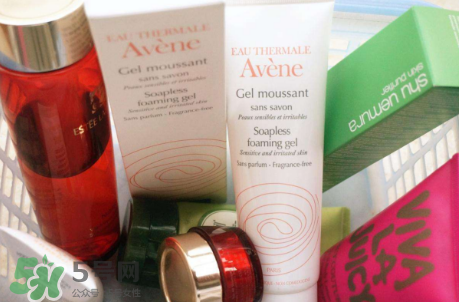 雅漾無皂基平衡潔膚凝膠怎么用 雅漾平衡潔膚凝膠評(píng)測(cè) 雅漾無皂基平衡潔膚凝膠怎么用 雅漾平衡潔膚凝膠評(píng)測(cè)