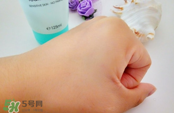 薇姿溫泉純凈泡沫潔面霜好用嗎 薇姿泡沫潔面霜的作用 薇姿溫泉純凈泡沫潔面霜好用嗎 薇姿泡沫潔面霜的作用