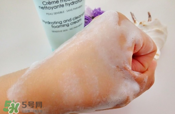 薇姿溫泉純凈泡沫潔面霜好用嗎 薇姿泡沫潔面霜的作用 薇姿溫泉純凈泡沫潔面霜好用嗎 薇姿泡沫潔面霜的作用