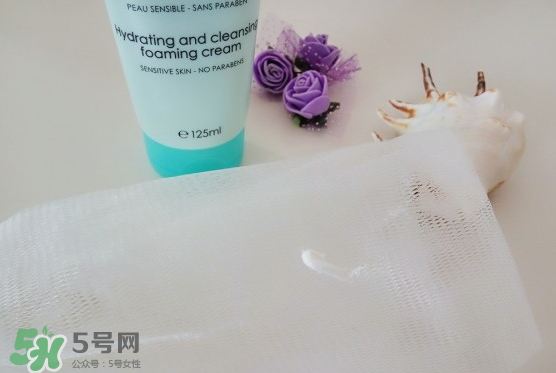 薇姿溫泉純凈泡沫潔面霜好用嗎 薇姿泡沫潔面霜的作用 薇姿溫泉純凈泡沫潔面霜好用嗎 薇姿泡沫潔面霜的作用