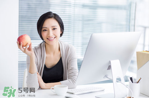 低血糖跟胖瘦有關(guān)系嗎？低血糖跟血壓有關(guān)系嗎？