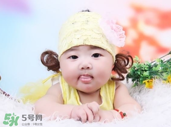 寶寶的性別差異什么時候形成？寶寶的性別差異是與生俱來的嗎？